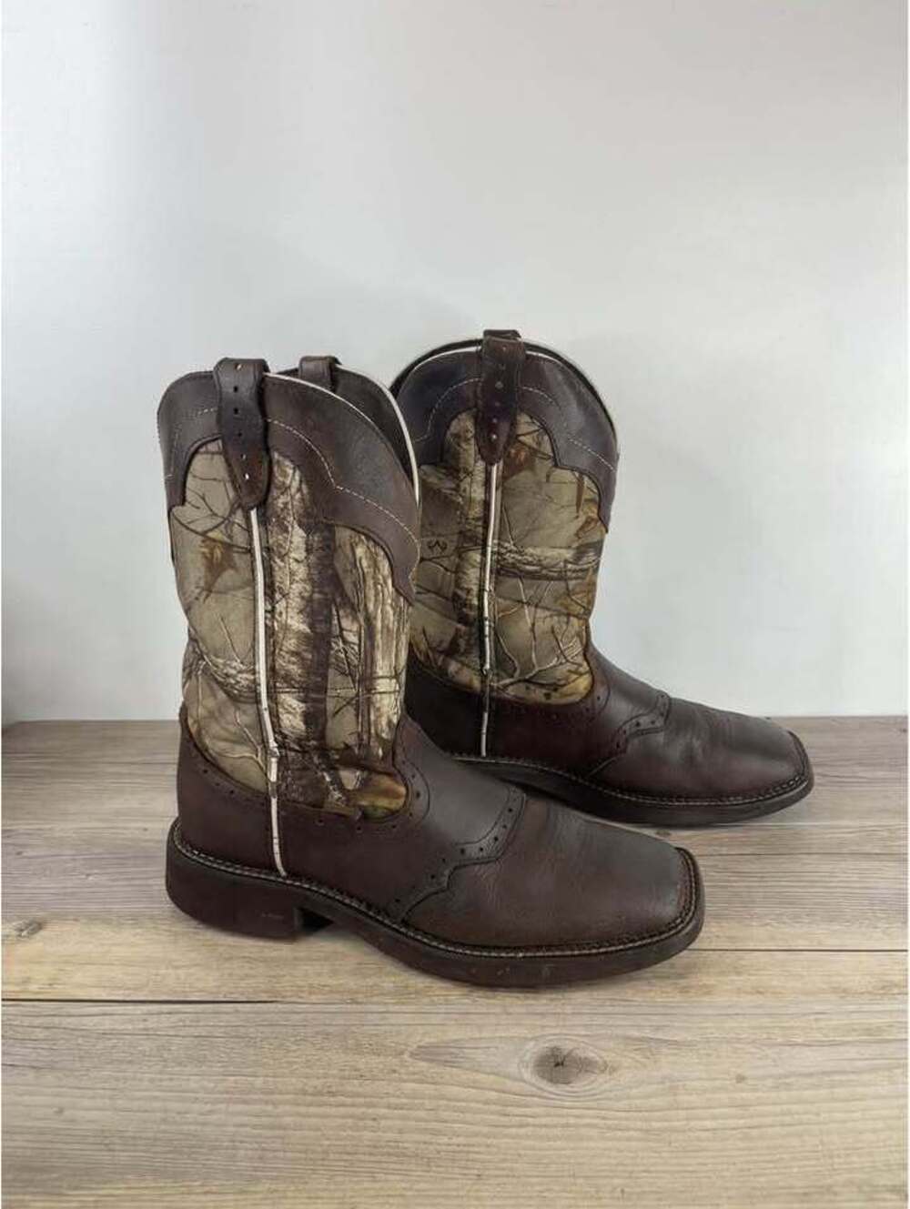 Justin Gypsy Women's Camo Leather Western Boots L9609 Size 10 B - Picture 2 of 5